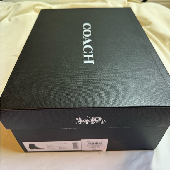 Coach booties boots shoes - Picture 15 of 16